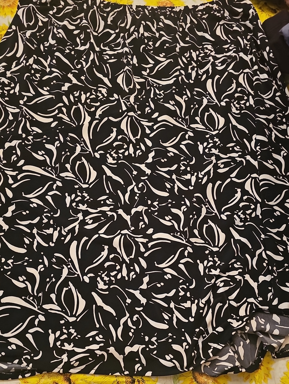 Casual Corner Black and White Floral Midi Skirt